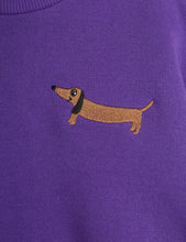 Lade das Bild in den Galerie-Viewer, Dog Embroidered Sweatshirt, GOTS Organic Cotton
