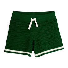 Lade das Bild in den Galerie-Viewer, Crochet Knit Shorts Green, 100% GOTS Organic Cotton
