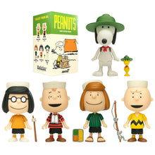 Lade das Bild in den Galerie-Viewer, „Peanuts“ Camp Action Blind Box-Figuren
