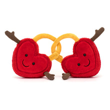 Lade das Bild in den Galerie-Viewer, Jellycat Kuscheltier „Amuseables Val &amp; Tina Love Locks“.
