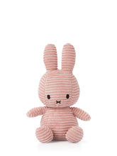 Lade das Bild in den Galerie-Viewer, Miffy Stofftier &#39;&#39;Miffy Sitting Corduroy Pink&#39;&#39; 23cm
