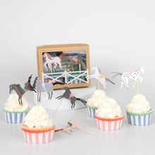 Lade das Bild in den Galerie-Viewer, Cupcake Set, Pferde
