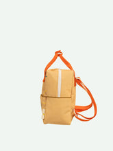 Load image into Gallery viewer, Backpack Special Edition &#39;&#39;Gym Floor&#39;&#39; Small + Chest Strap
