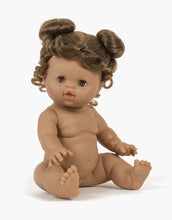 Lade das Bild in den Galerie-Viewer, Minikane Sleepy Eyes Puppe &#39;&#39;Madeleine&#39;&#39; 34cm
