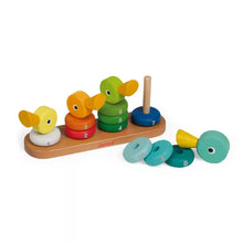 Lade das Bild in den Galerie-Viewer, Wooden Stacking Toy &#39;&#39;Zigolos Ducks&#39;&#39;
